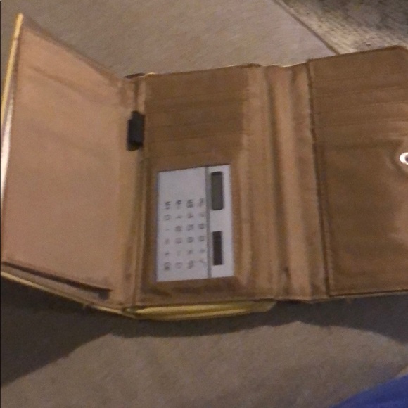 Two Wallets - Picture 4 of 6